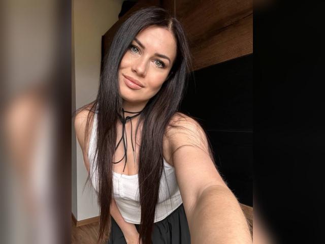 Visit HiddenDare profile