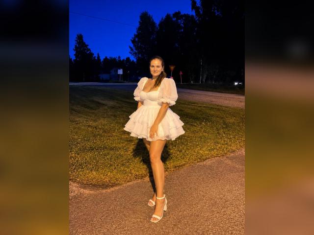 Visit mysterilily333 profile