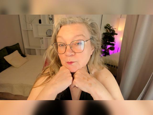 Visit NataliMellow profile