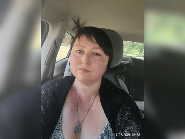 Visit SweetLolaKiss profile