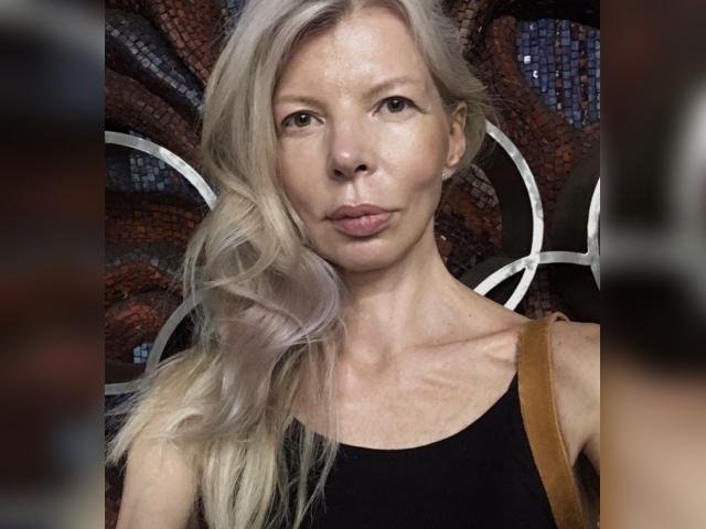 Visit LadyNat profile