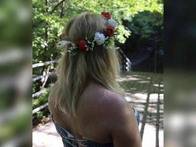 Visit AlessaShy profile