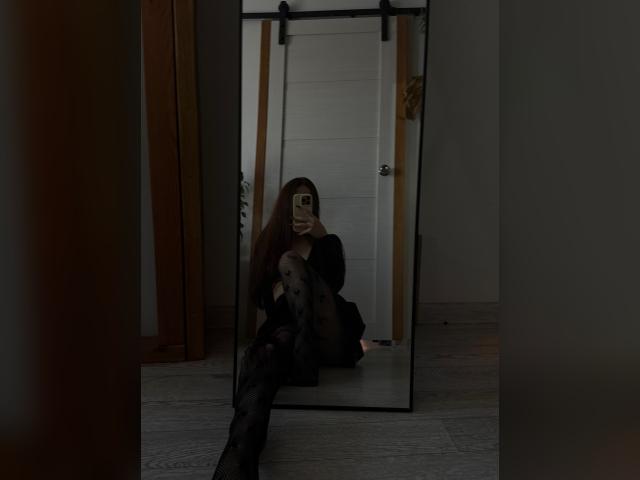 Visit Eveliina1 profile
