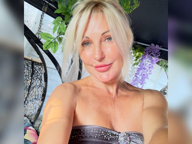 Visit Rosi profile