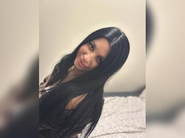 Visit TemptingLipss1 profile