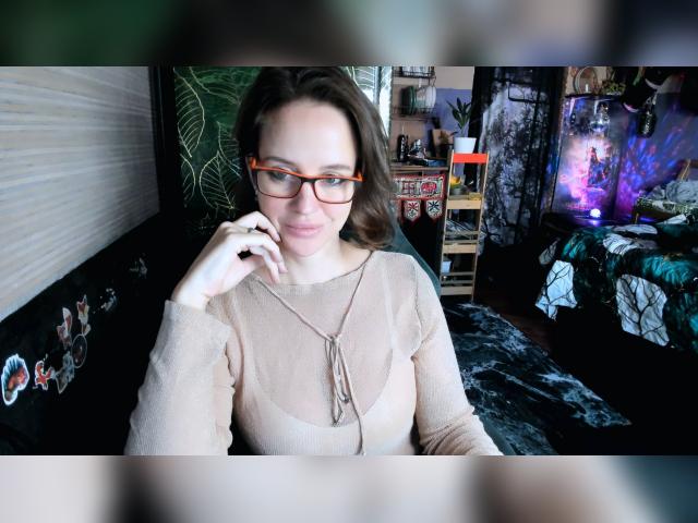 Visit LisaFoxy profile