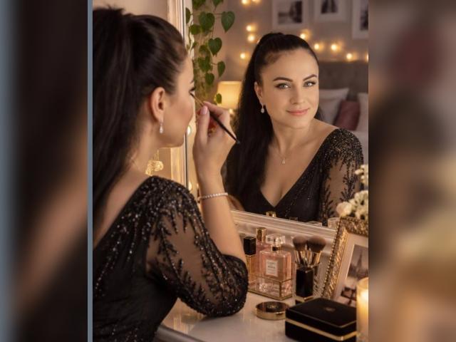 Visit xLadyOpal profile