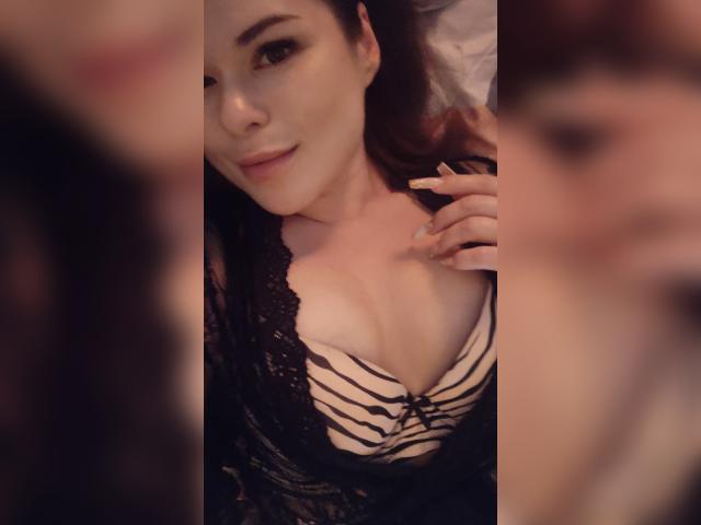 Visit LilitVibe profile