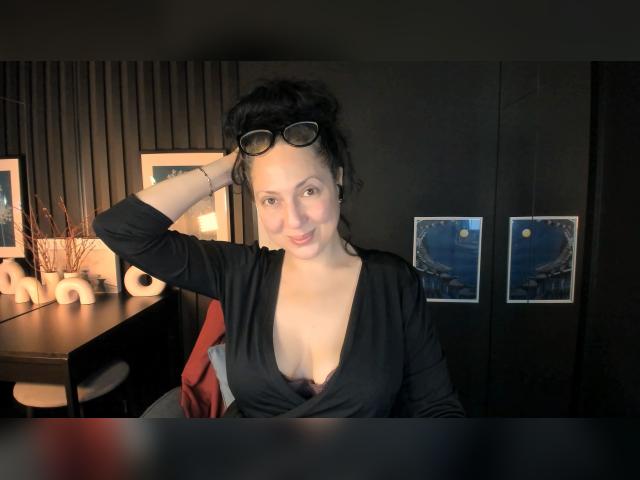 Visit AnitaMuse profile