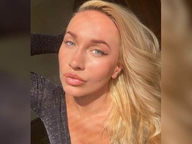 Visit Alicia3 profile