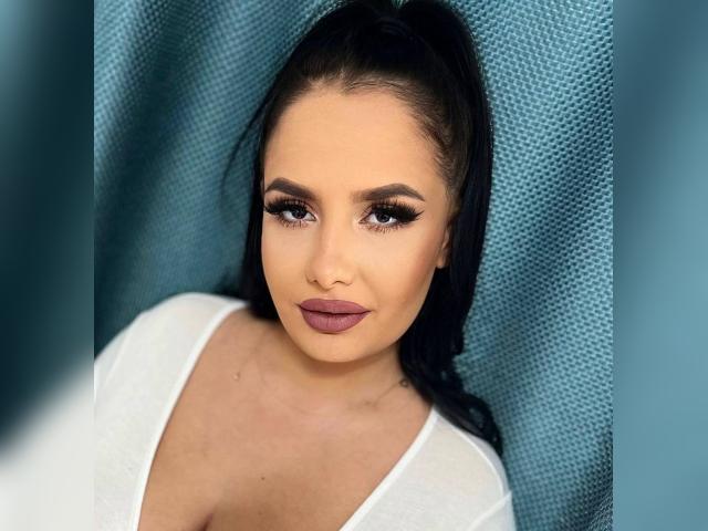 Visit SabelaLyn profile