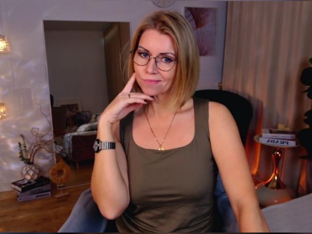 Visit AnnieLight profile