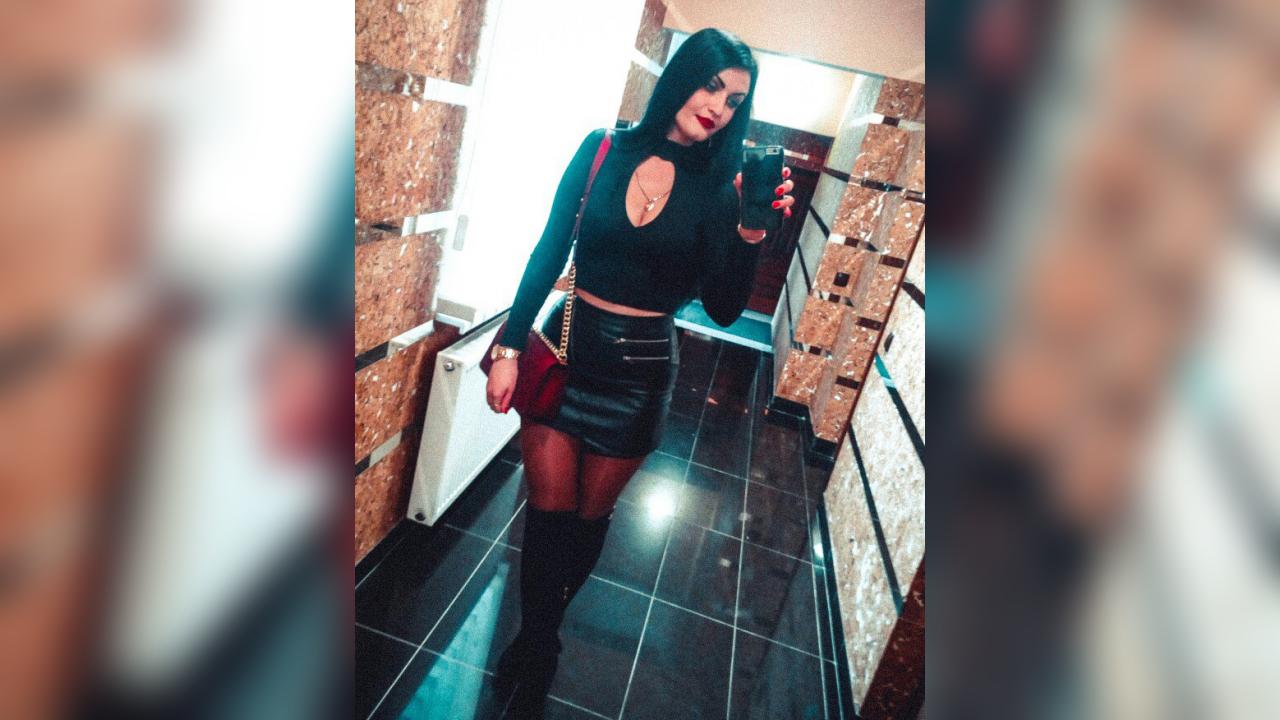 Webcam chat profile for Sweetsie: Outfits