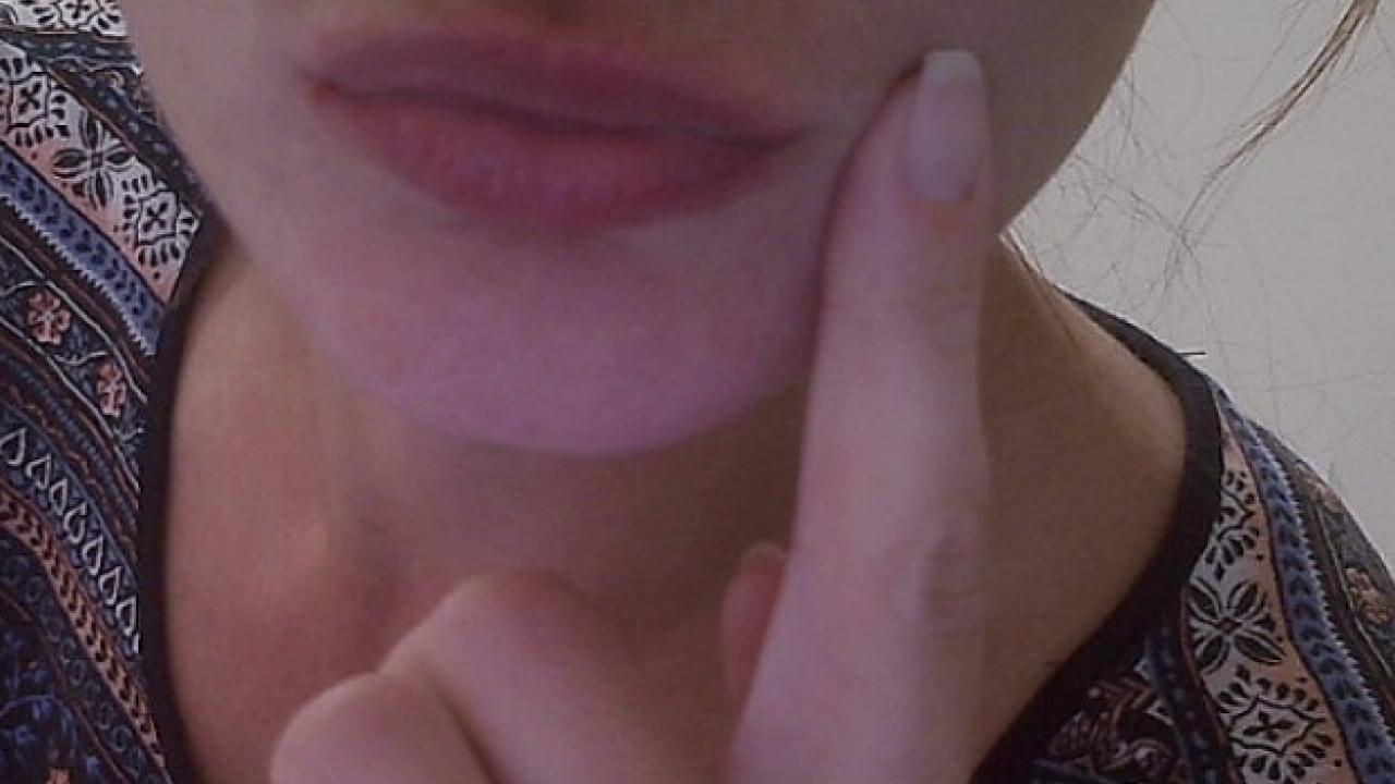 Webcam chat profile for MysteryLife4u