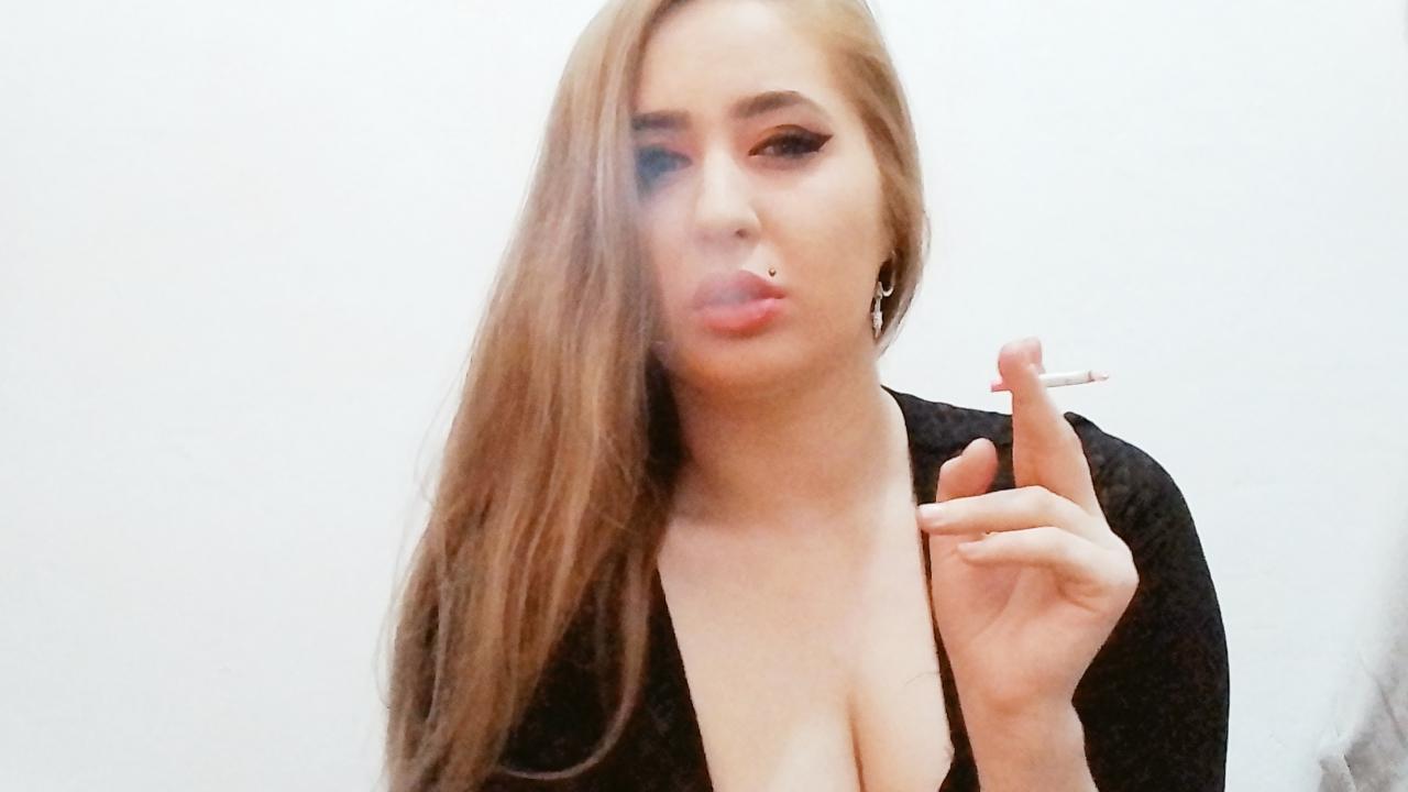 Webcam chat profile for SeductressMiss: Dominatrix