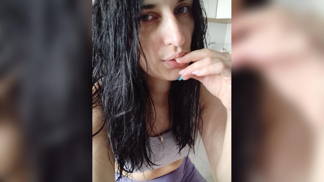 Webcam chat profile for AdeliaQueen: Ask about my other interests