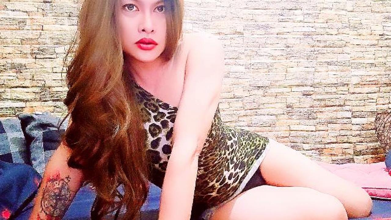 Webcam chat profile for xCATHYx4u: Dominatrix