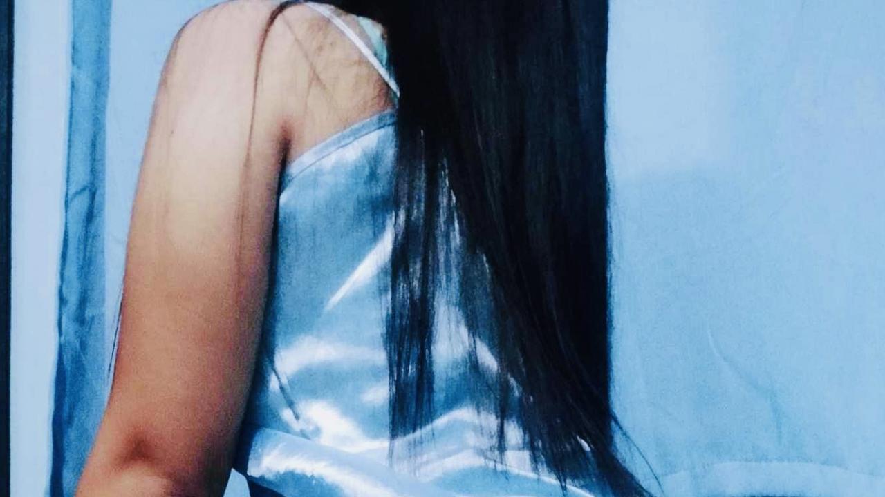 Webcam chat profile for NewSexyBabe: Nipple play