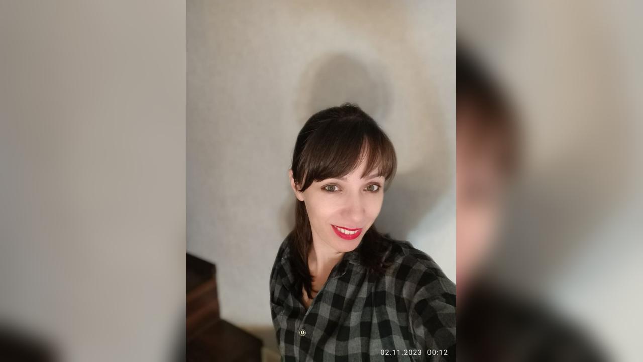 Webcam chat profile for Karlierri: Ask about my Hobbies