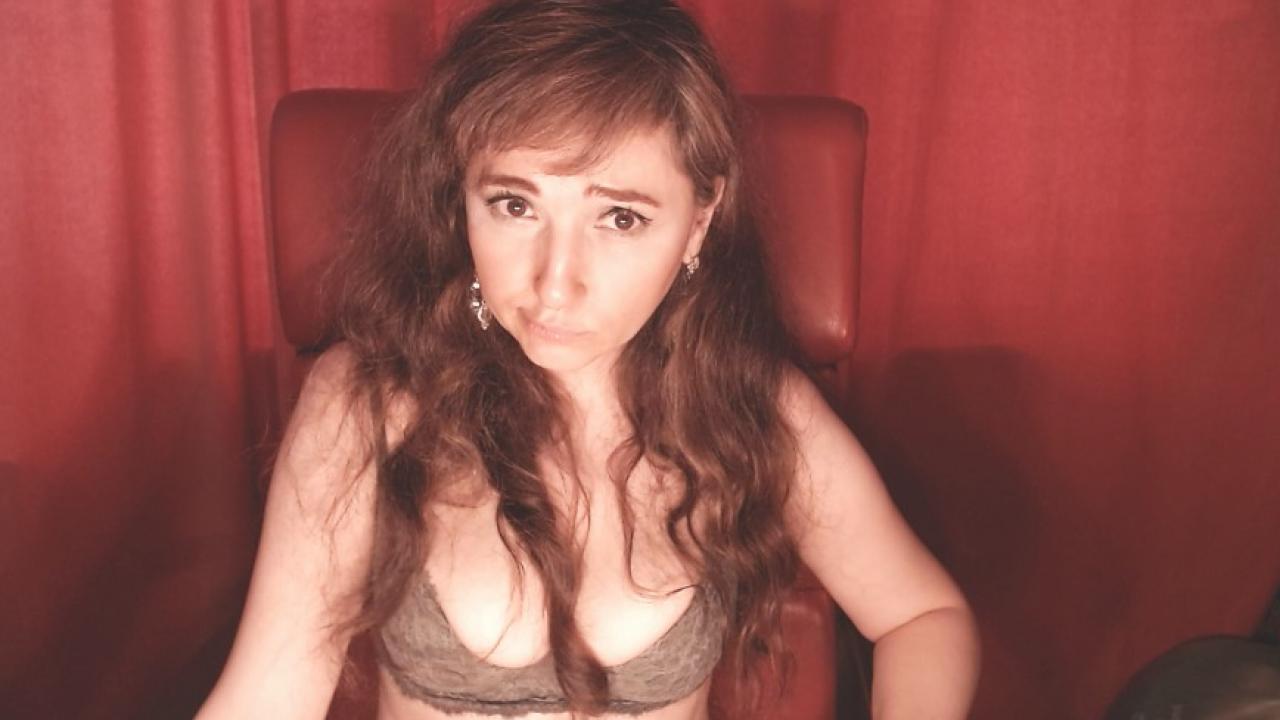 Webcam chat profile for meansquirrel: Dominatrix