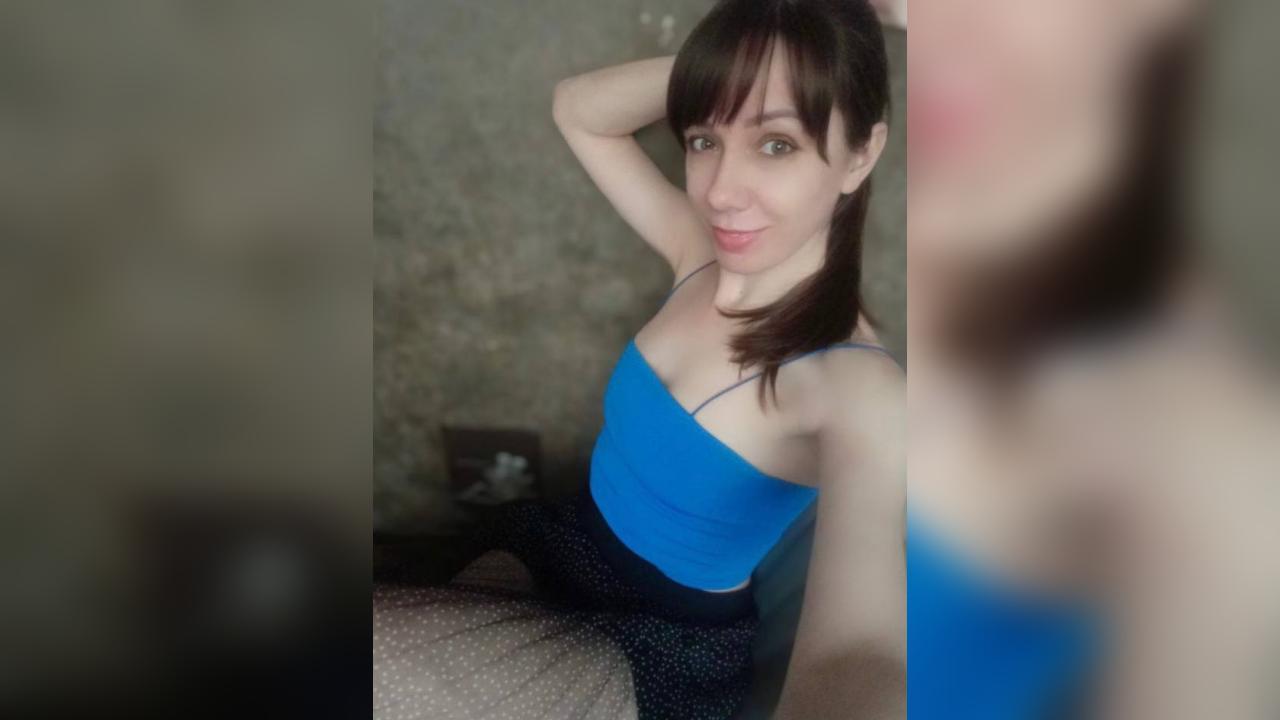 Webcam chat profile for Karlierri: Ask about my Hobbies