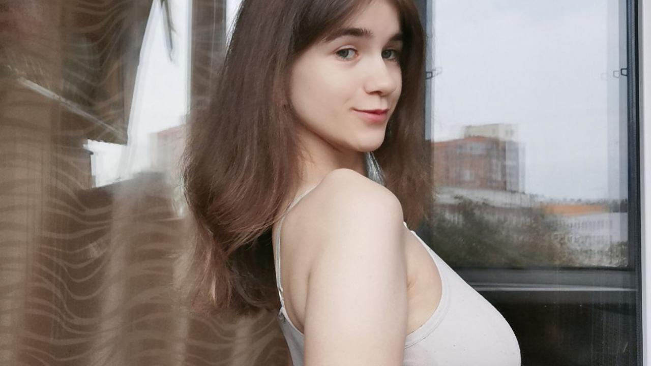 Webcam chat profile for Amandaa: Outfits
