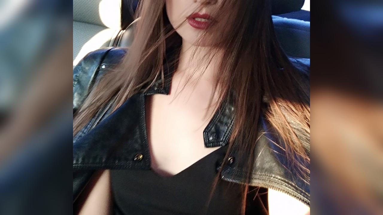 Webcam chat profile for SweetAngelJul: Leather