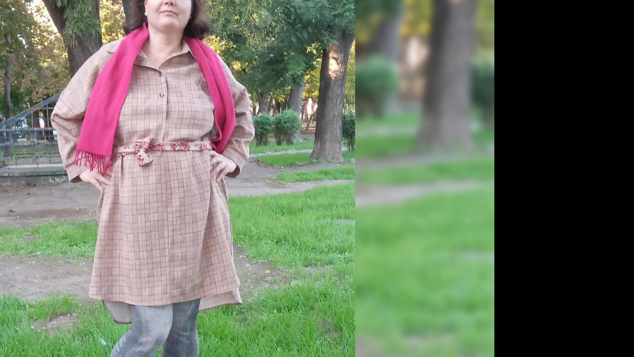 Webcam chat profile for NikolinaSmith: Glasses