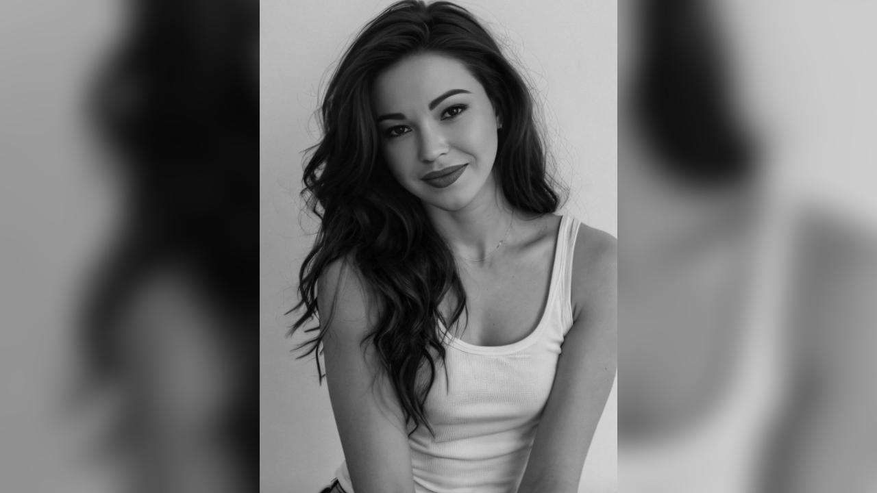 Webcam chat profile for SweetAngelJul