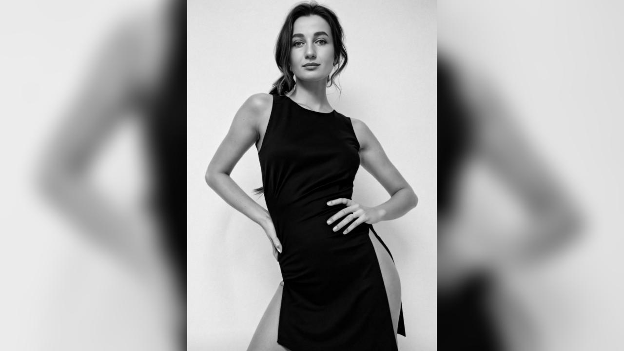 Webcam chat profile for Cleopatra: Travel