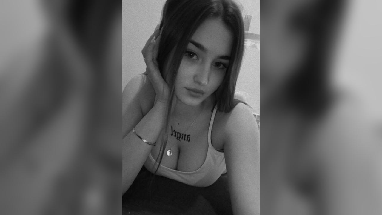 Webcam chat profile for 1IceLoraa: Leather