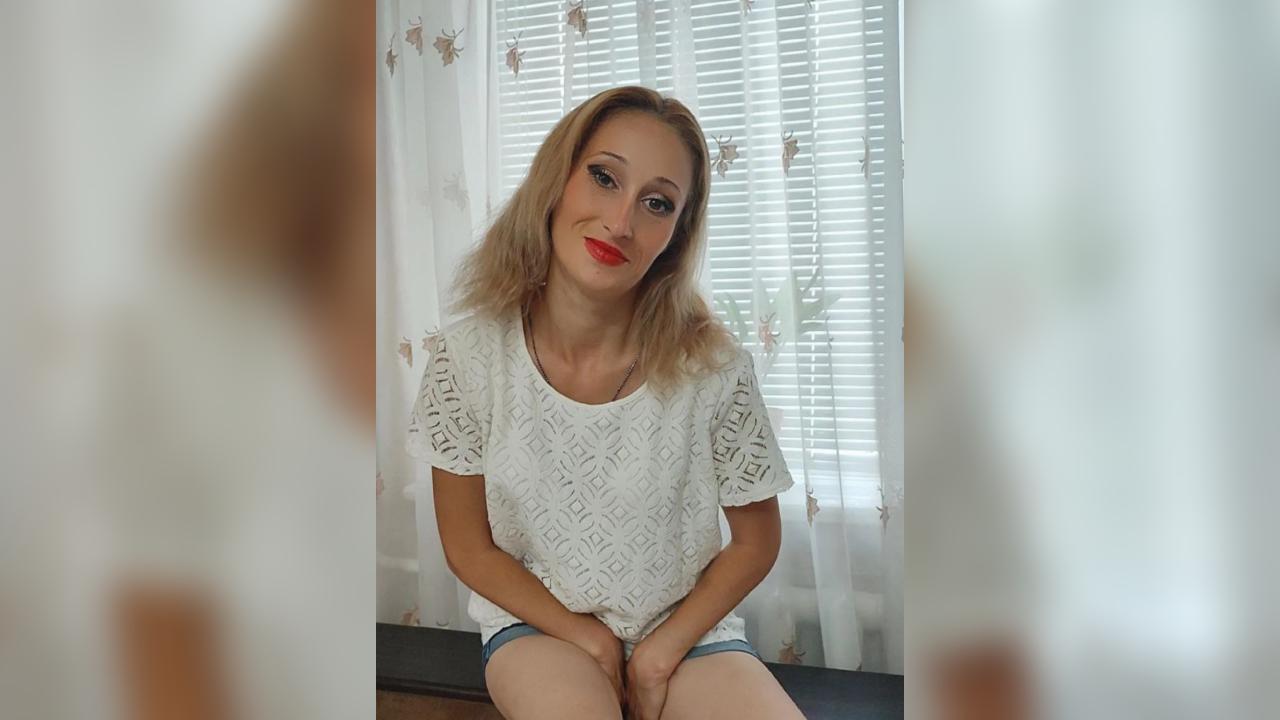 Webcam chat profile for WowWomann