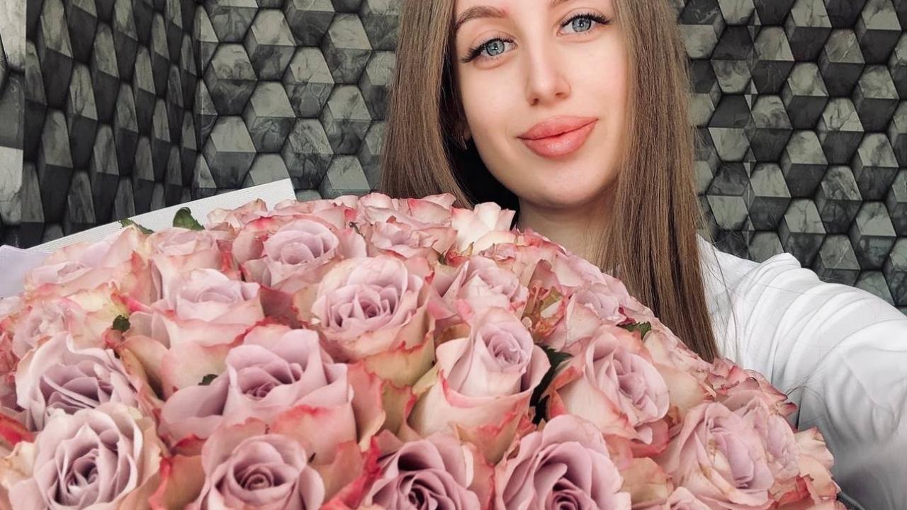 Webcam chat profile for DreamyyKaty: Outfits