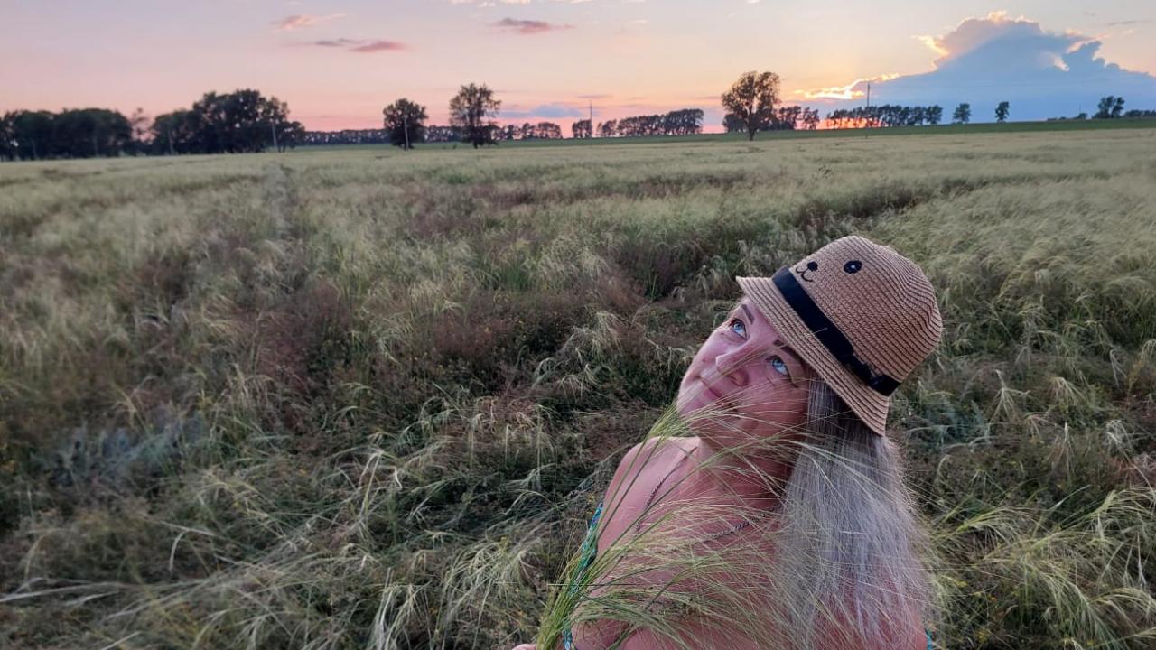 Webcam chat profile for SweetBerryYou: Leather