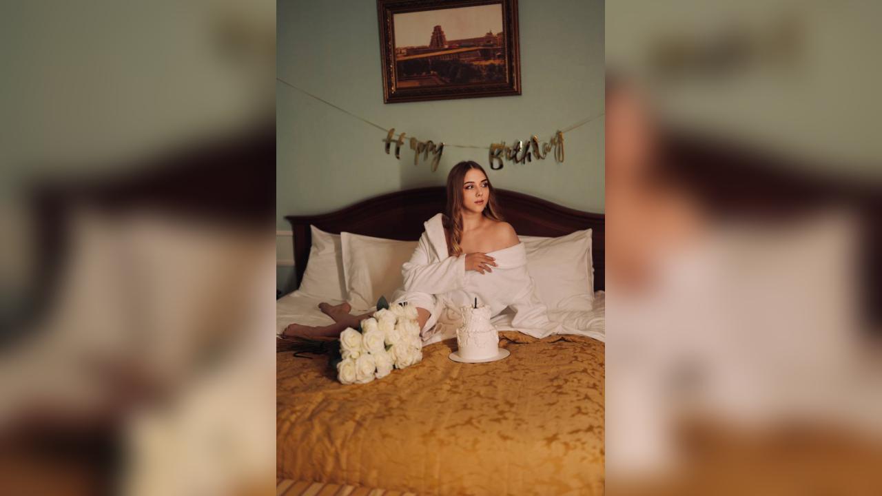 Webcam chat profile for LaryAngelMy: Piercings & tattoos