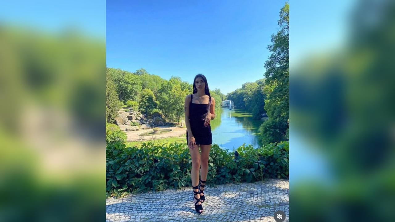 Webcam chat profile for GoldenPanther01