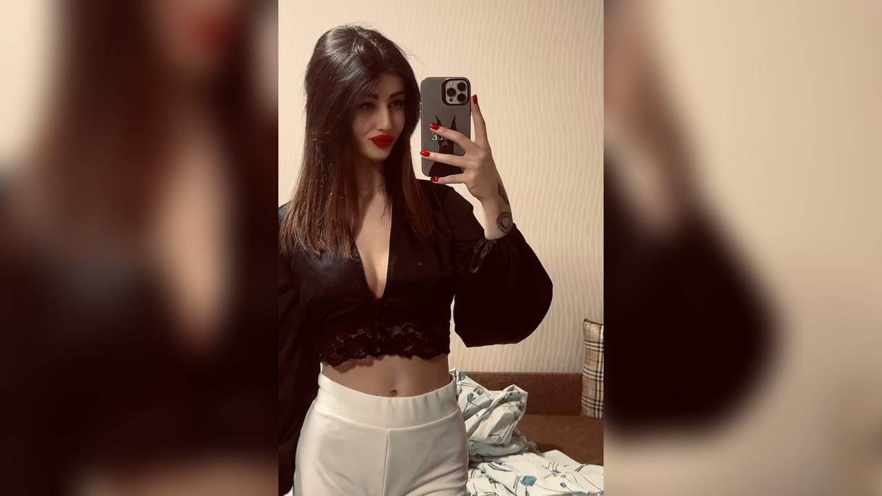 Webcam chat profile for PoisonousSilk: Dancing
