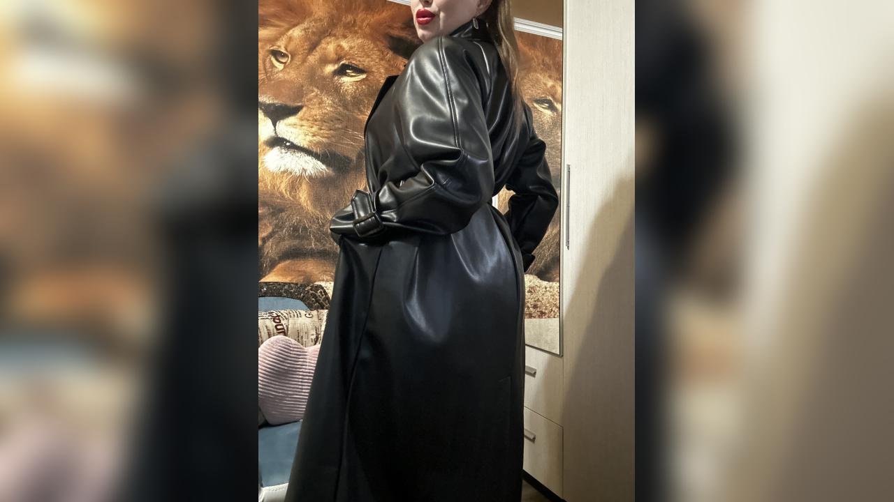 Webcam chat profile for XNoLimitsDomina: Bondage & discipline