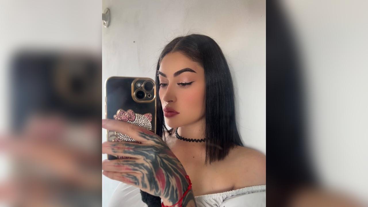 Webcam chat profile for imnahir: Bondage & discipline