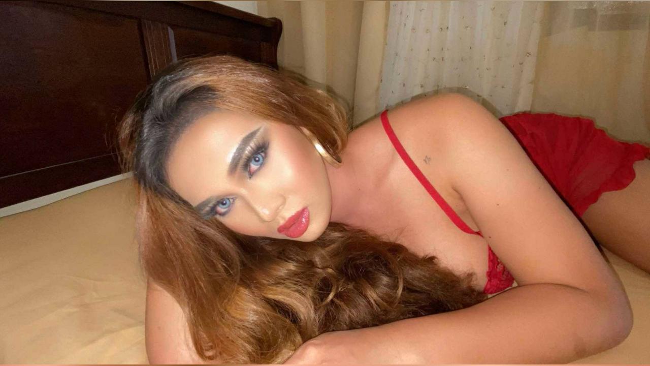 Webcam chat profile for GretaLee: Bondage & discipline