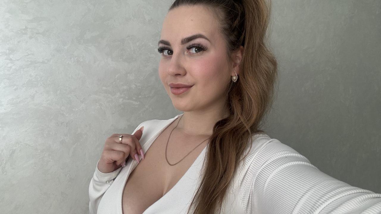 Webcam chat profile for MissTemptation1: Outfits