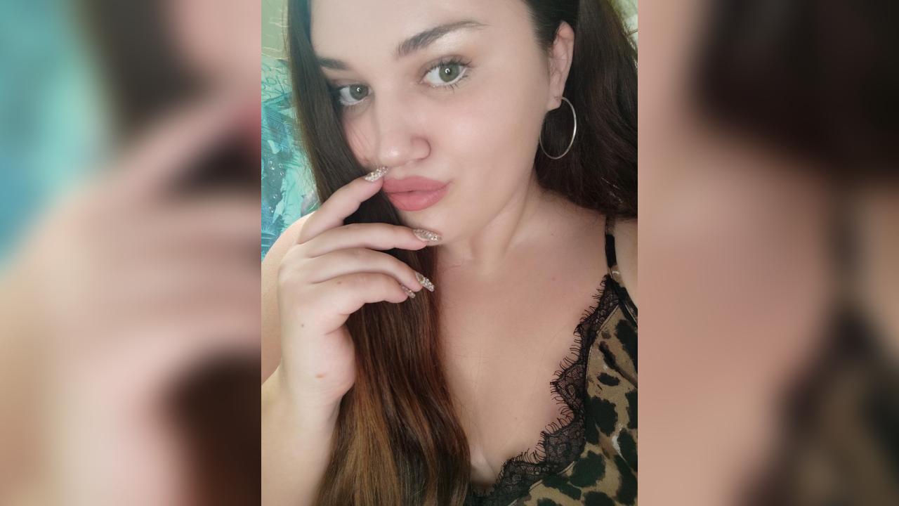 Webcam chat profile for SweetPie: Latex & rubber