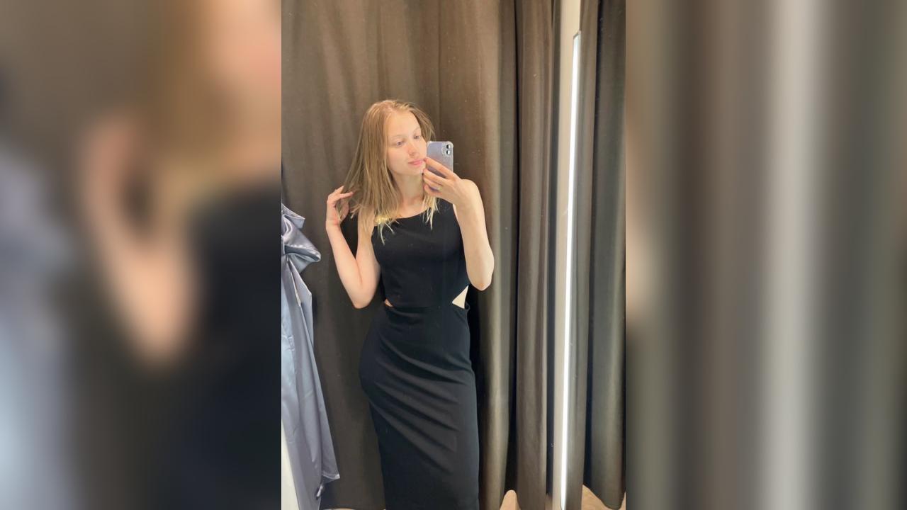 Webcam chat profile for AphroditeWOW