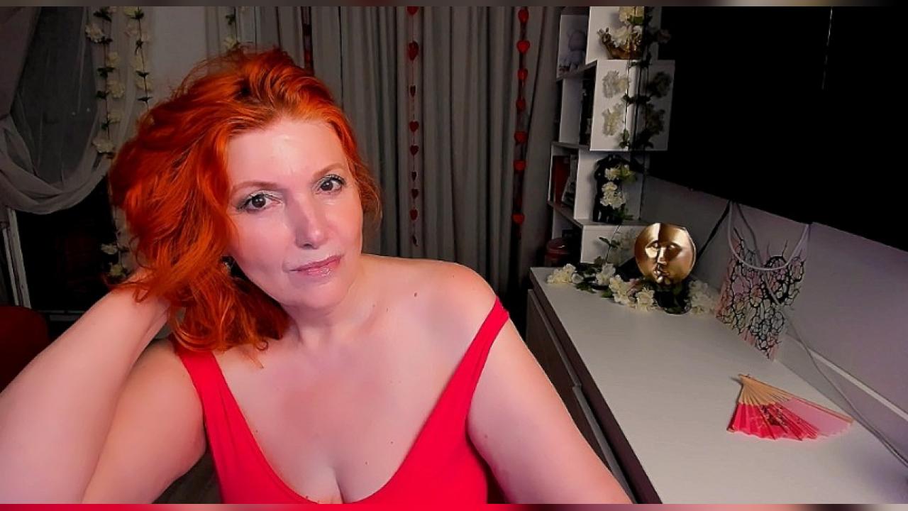 Webcam chat profile for AlmazFireFoxOne: Kissing