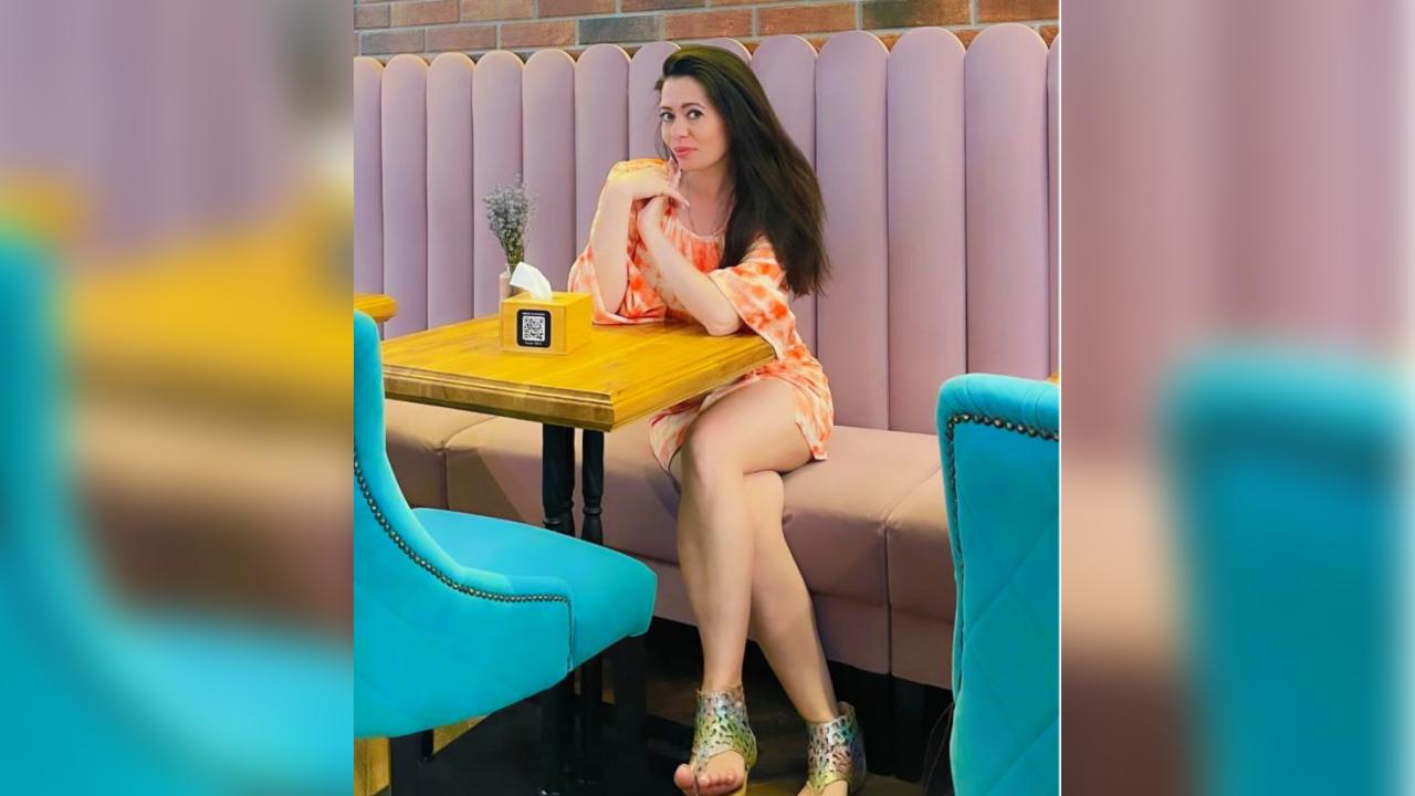 Webcam chat profile for LovingLady: Outfits