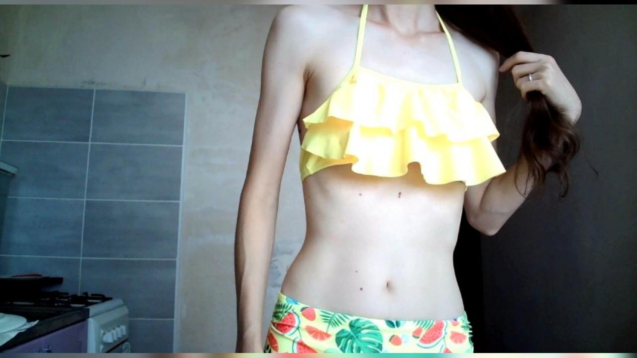 Webcam chat profile for Famefortune: Dancing
