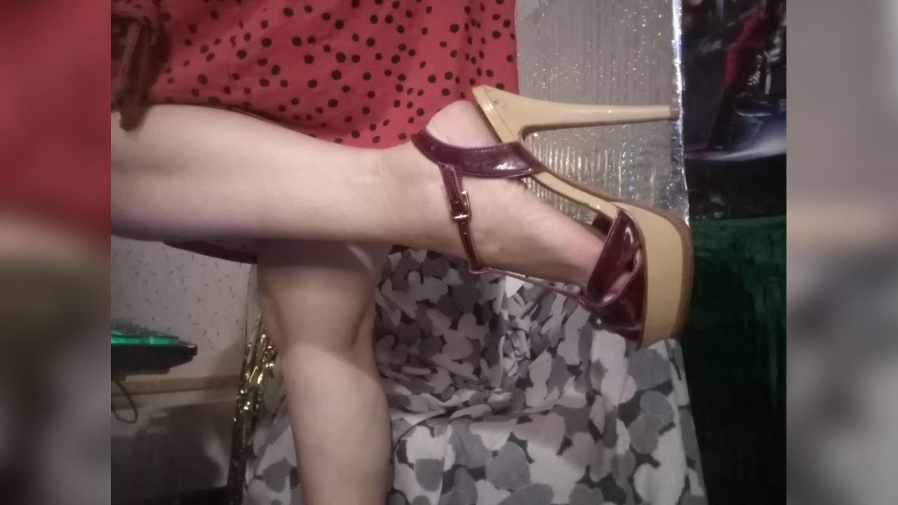 Webcam chat profile for OrangeSoul: Lingerie & stockings