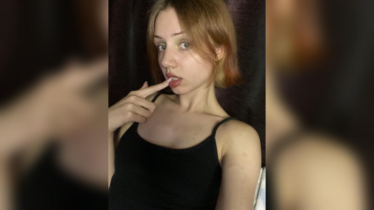 Webcam chat profile for PrettyAngel22: Humor
