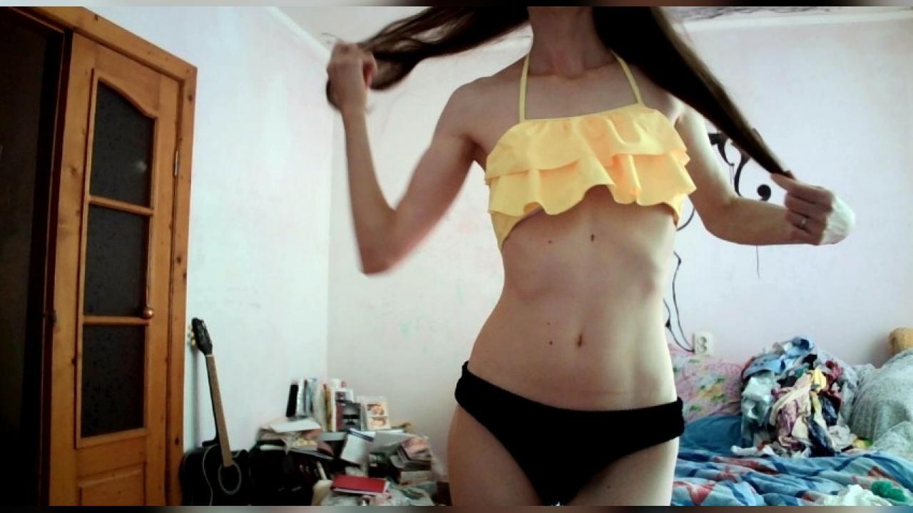 Webcam chat profile for Famefortune: Dancing