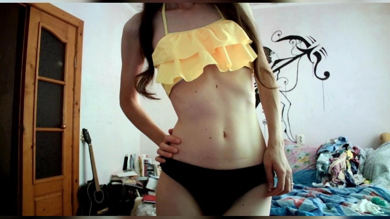 Webcam chat profile for Famefortune: Dancing